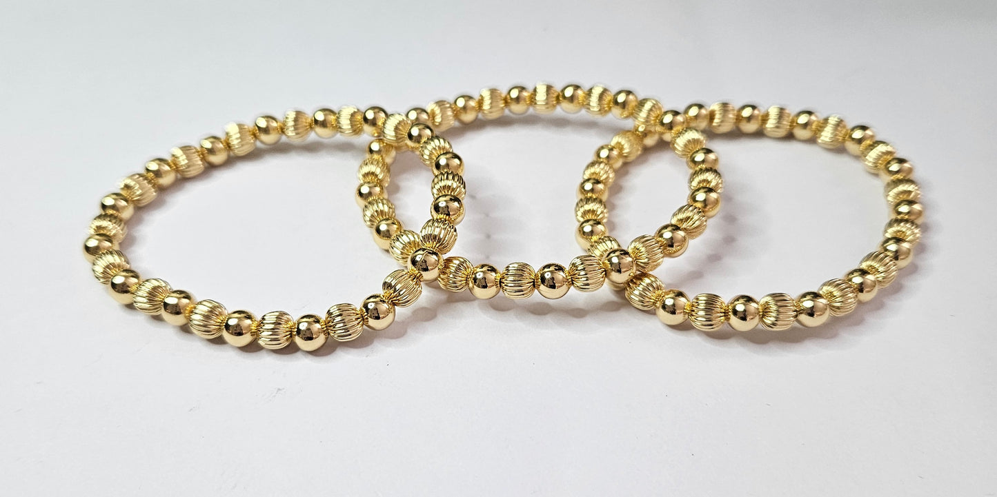 Gold Ball Bracelet Set – Timeless Stackable Elegance