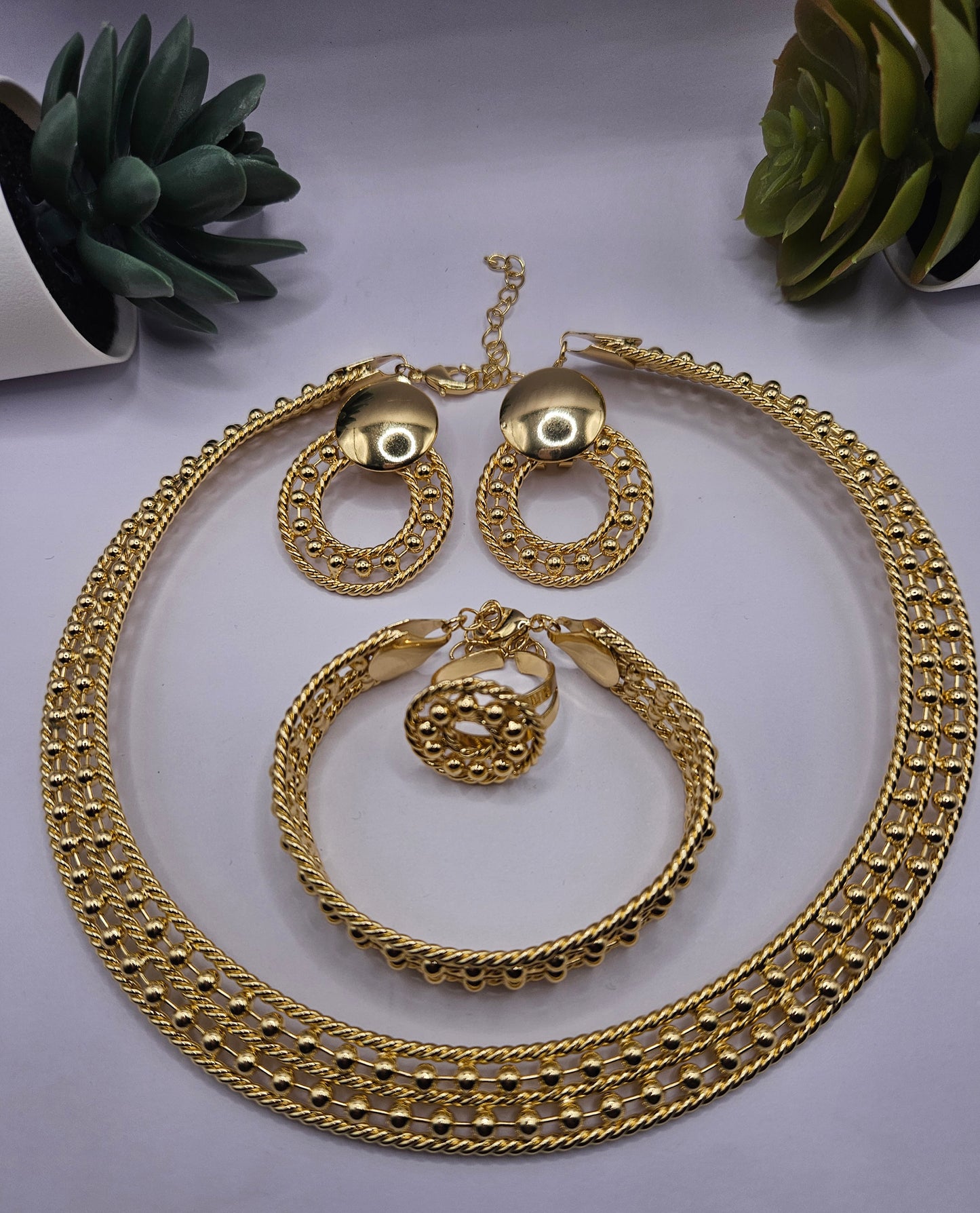 18k Gold-Plated Luxury Geometric Beaded Jewellery Set – Necklace, Bracelet, Earrings & Ring (Gold/Silver F