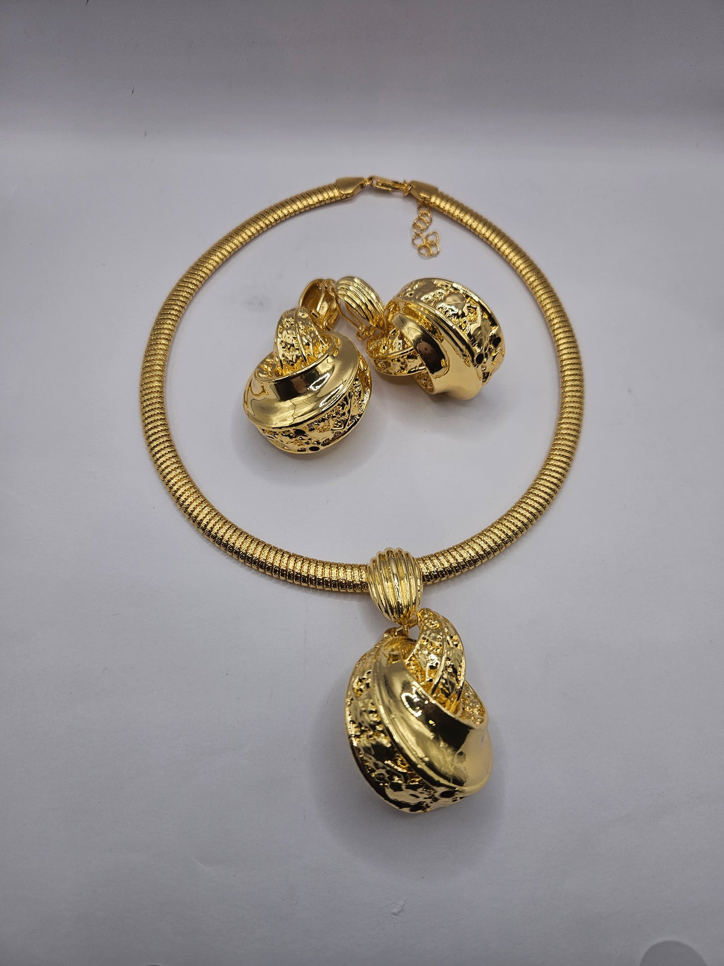 Gold-Plated Statement Necklace & Earrings Set – Luxe Spiral Sphere Design