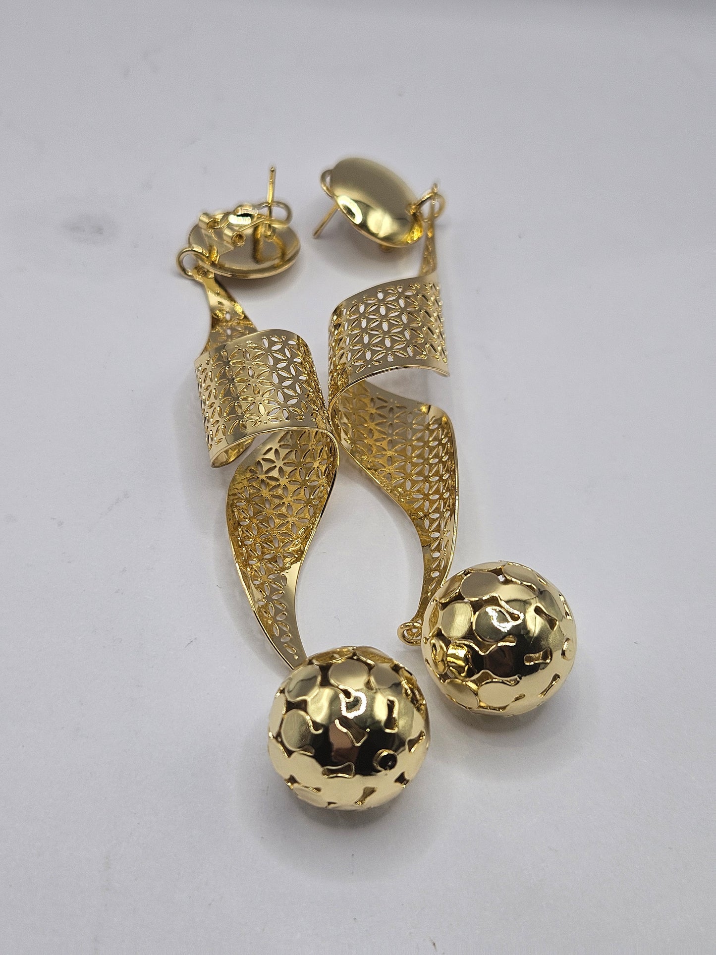 Gold-Plated Sculptural Drop Earrings – Geometric Bow & Sphere Design