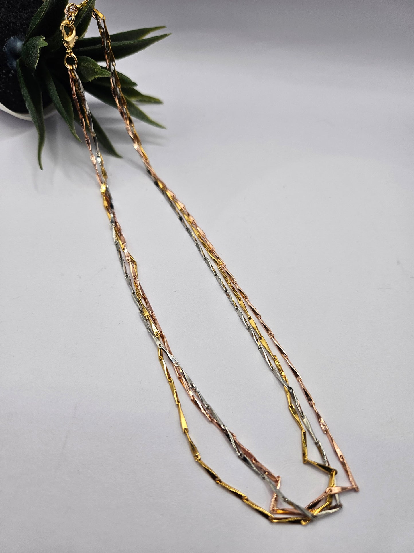 3 in 1, Tri-Tone Geometric Link Chain Necklace – Sleek & Modern
