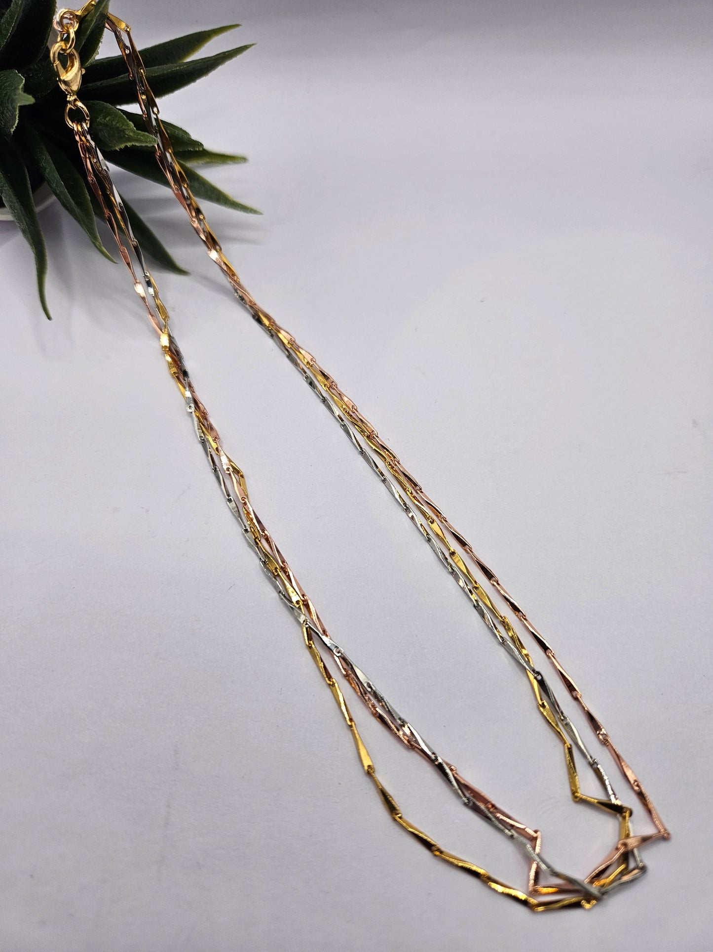3 in 1, Tri-Tone Geometric Link Chain Necklace – Sleek & Modern